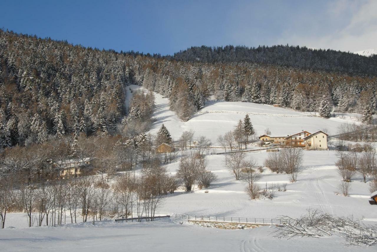 Agriturismo Plan d'Avie Aosta Habitación foto